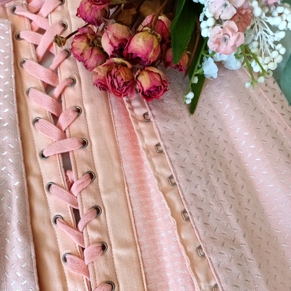 UNWORN VTG FRENCH PINK, BONED,CORSET GIRDLE W/ GARTERS/SUSPENDERS! LACE UP BACK!